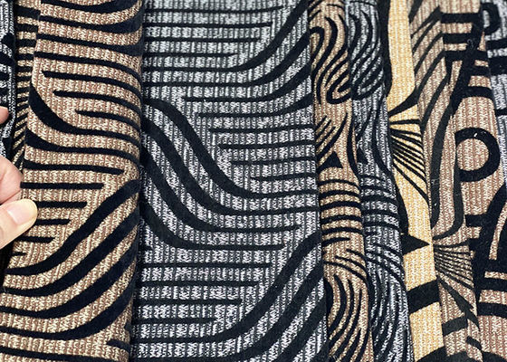 150cm Heap Jacquard Sofa Fabric 100% Polyester Tahan Susut