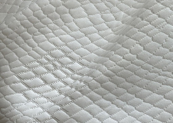 Quilt Cover Mattress Ticking Fabric 100% Polyester Tahan Susut